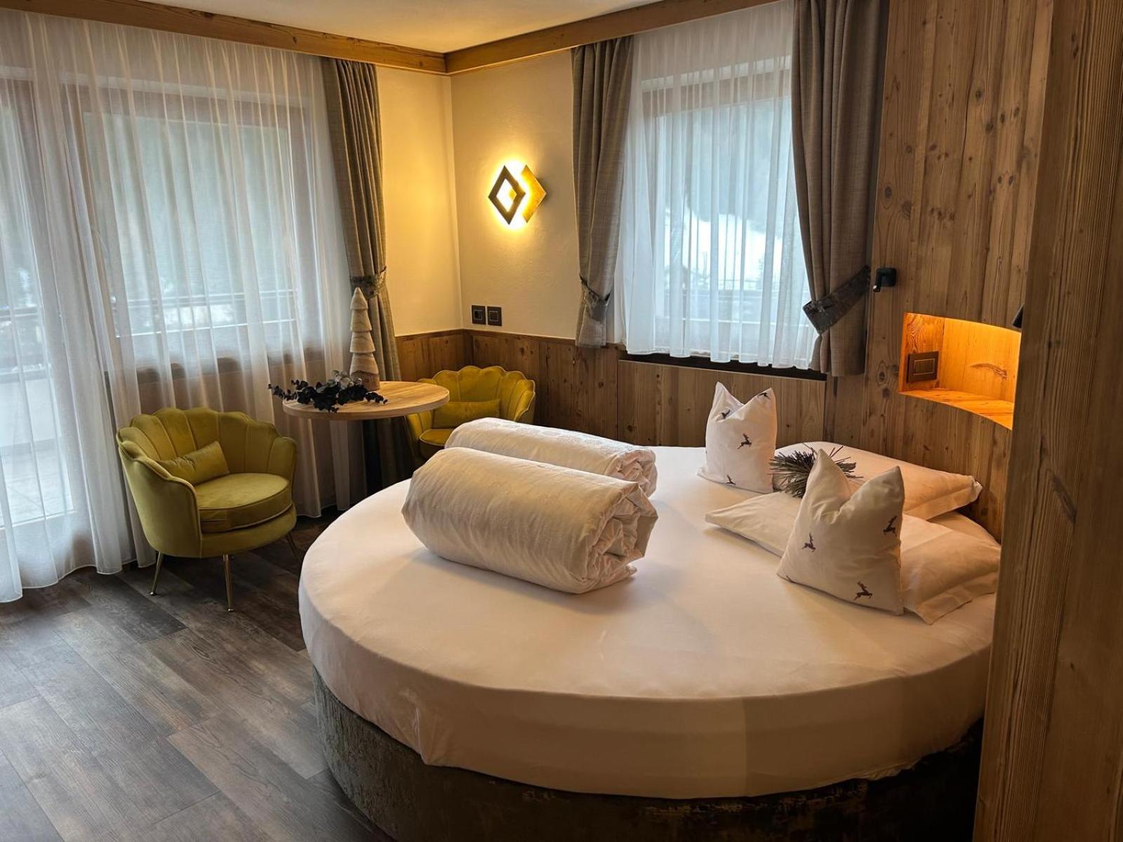 Hotel Muliac سيلفا دي فال جاردينا المظهر الخارجي الصورة